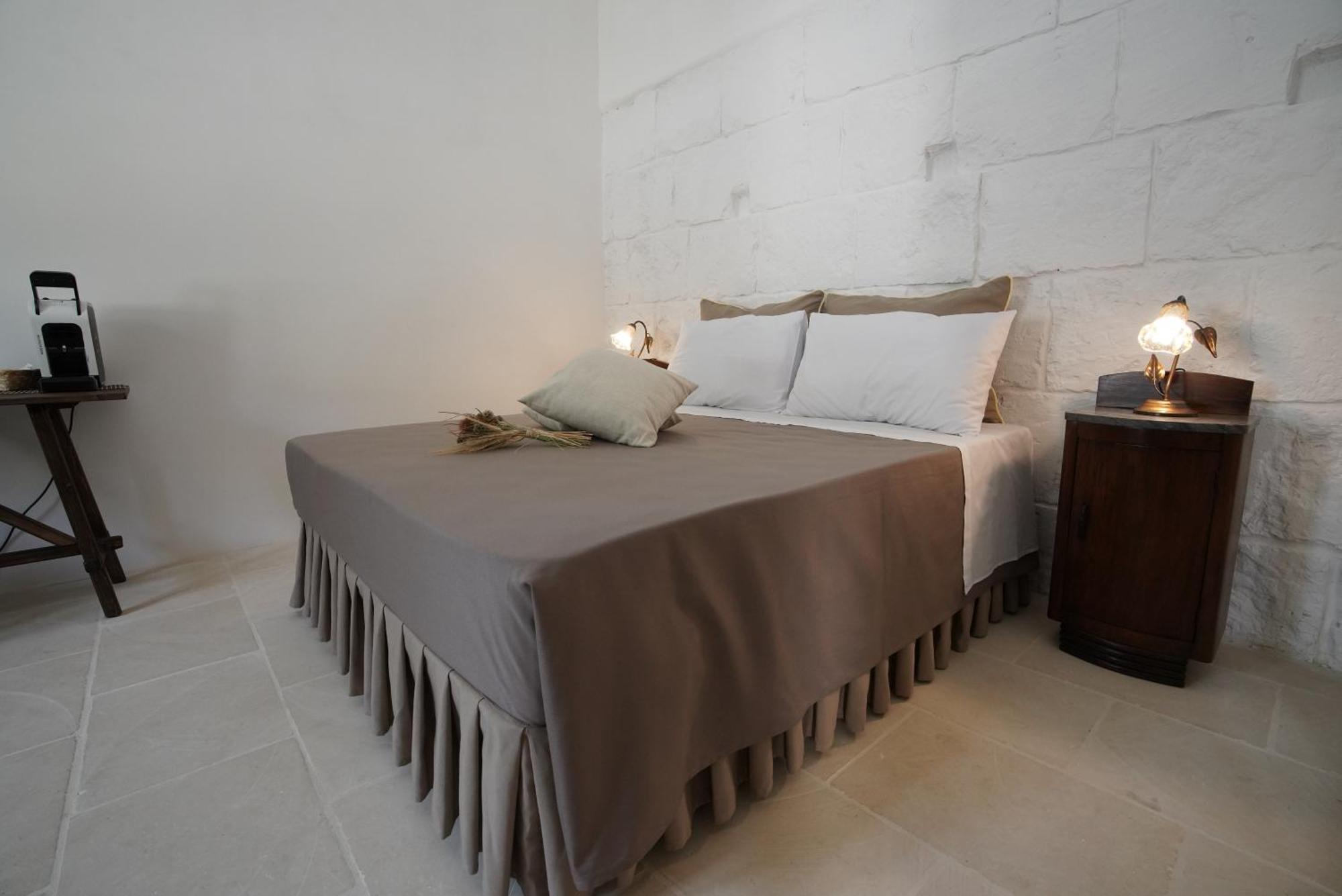 Casa Frea Dimora Storica Bed and Breakfast Martano Exteriör bild